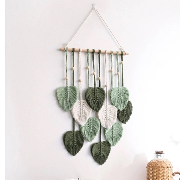 Macrame Leaves Wall Decor - Picture 2 of 4